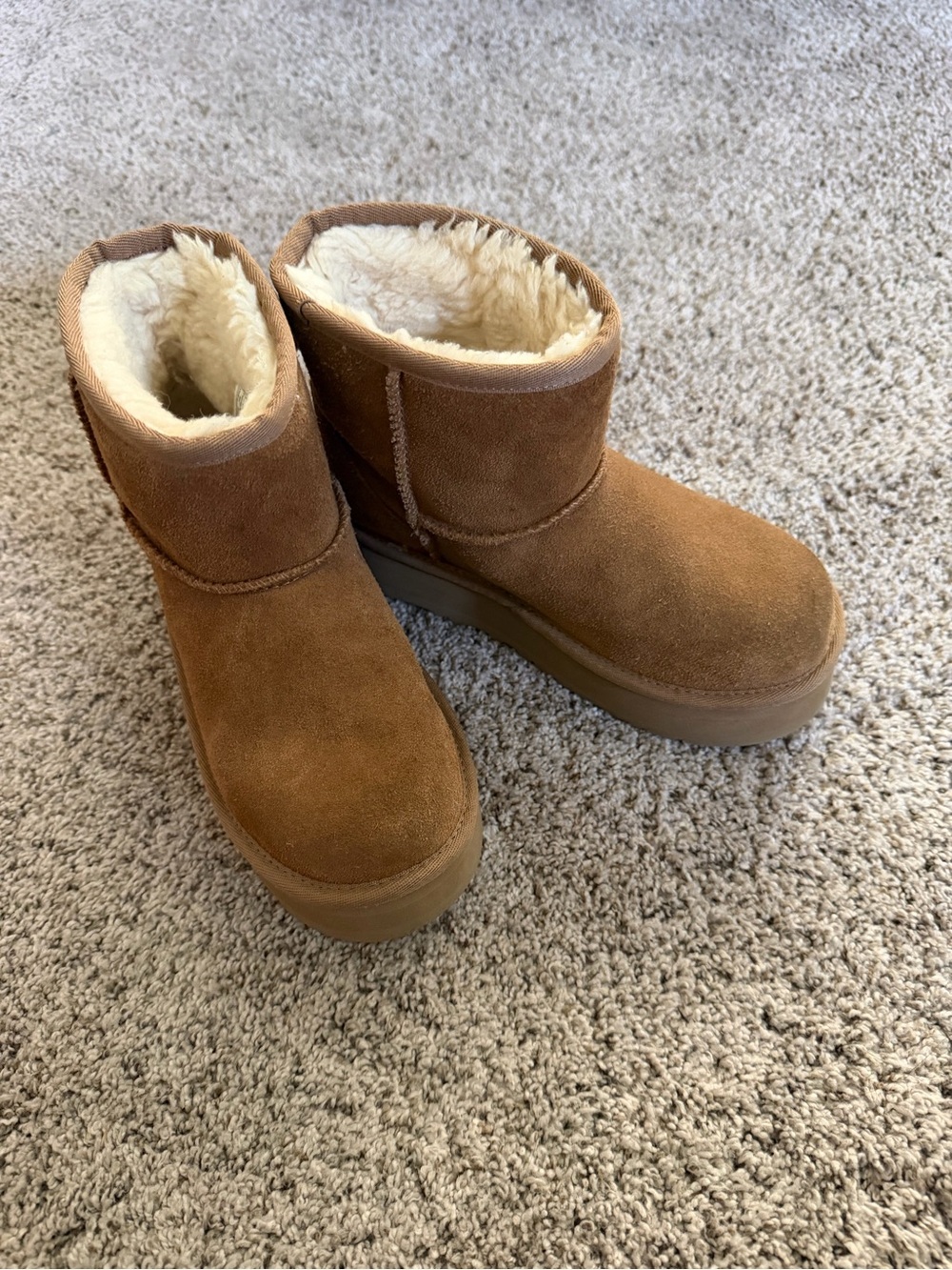 UGG Kids Classic ultra mini classic boot in chestnut